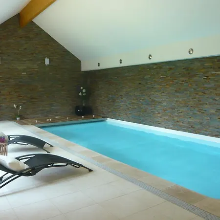 Konukevi Le Parad'izier 4*